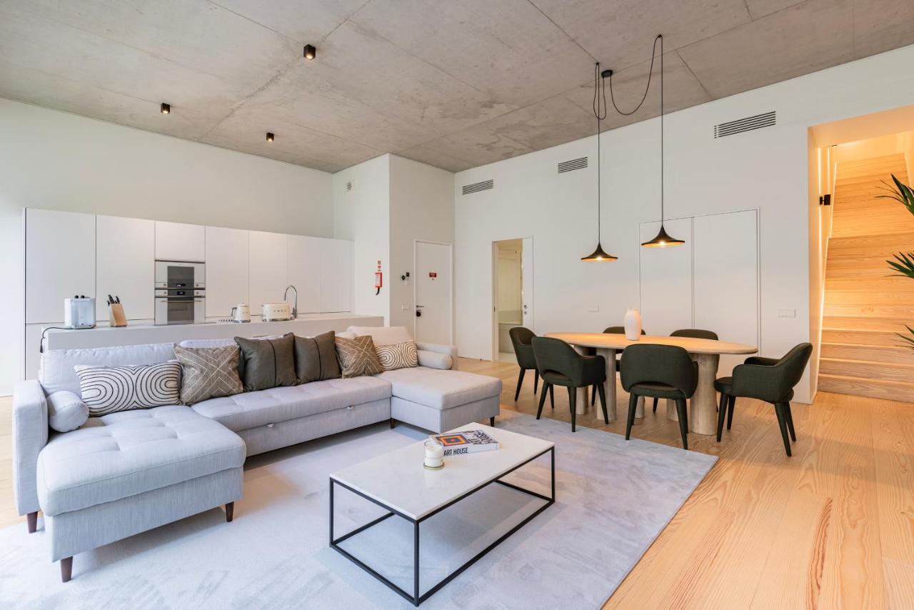 ליסבון Hidden Pearl W/ Patio & Pool By Lovelystay מראה חיצוני תמונה