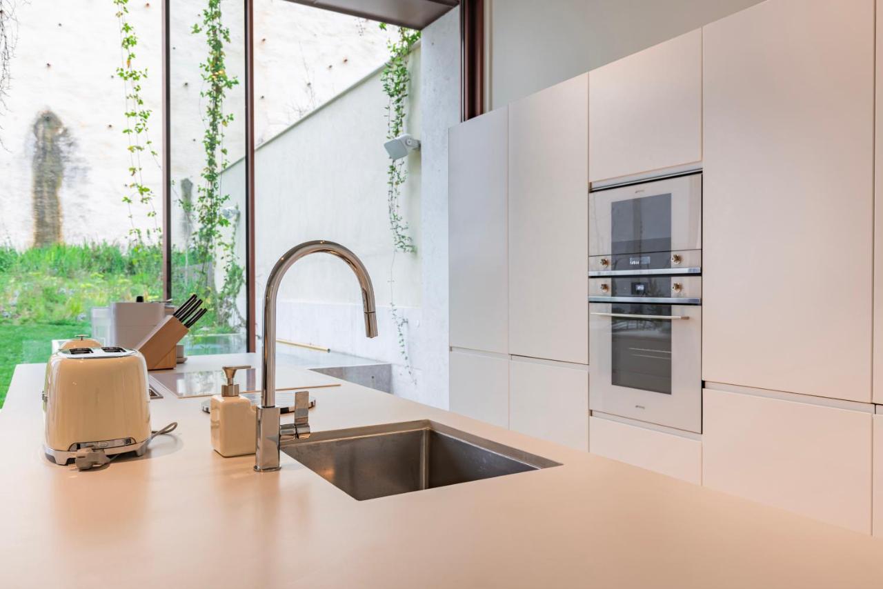 ליסבון Hidden Pearl W/ Patio & Pool By Lovelystay מראה חיצוני תמונה