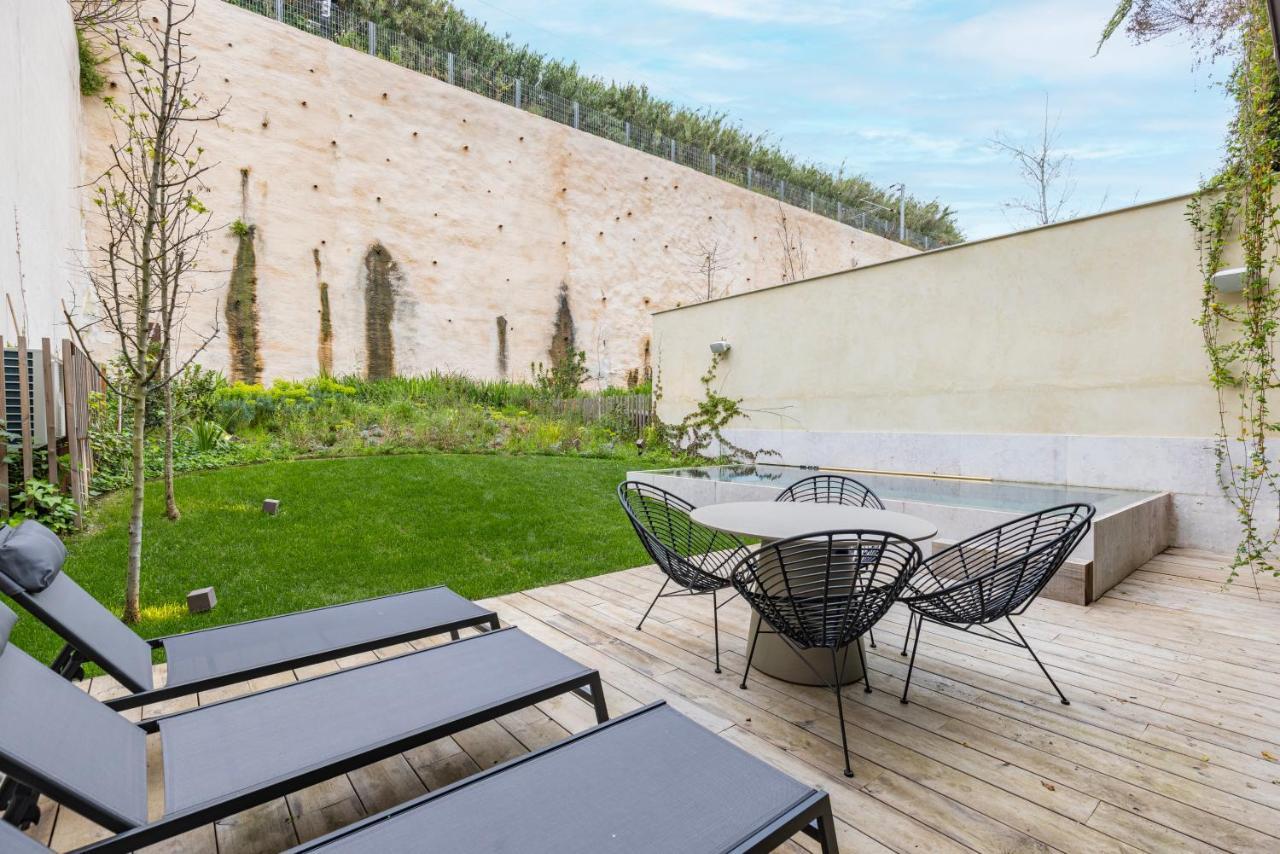 ליסבון Hidden Pearl W/ Patio & Pool By Lovelystay מראה חיצוני תמונה